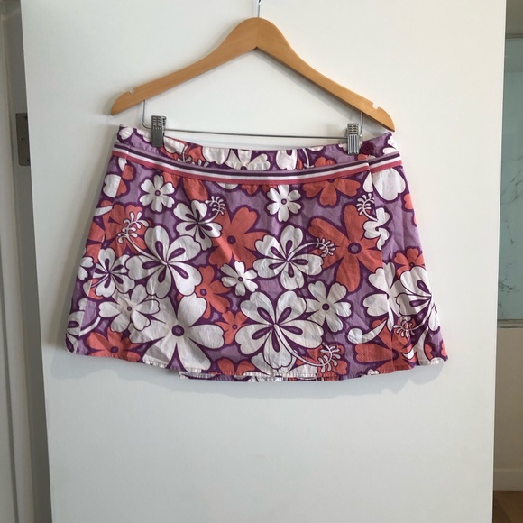 Urban Outfitters | Skirt - Picture 2 of 7